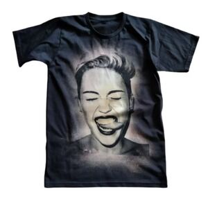 Miley Cyrus Tshirt Unisex